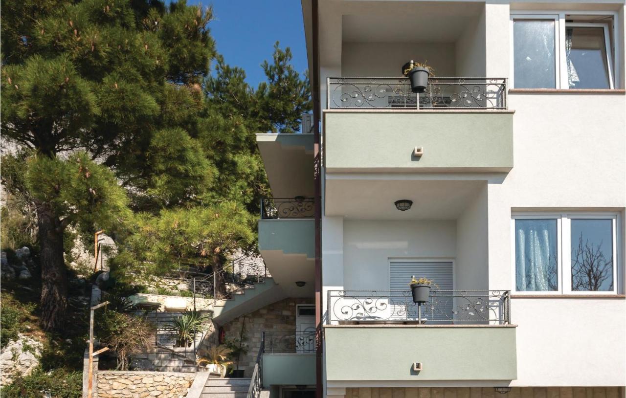 Amazing Apartment In Makarska With House Sea View Eksteriør bilde